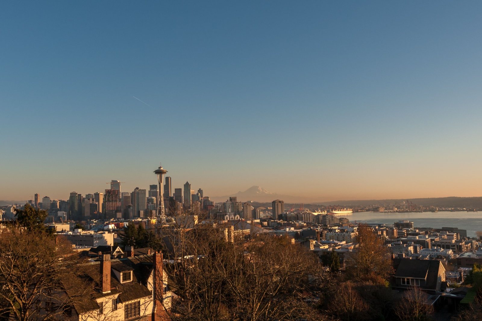 Seattle skyline with the Space Needle and Elliott Bay at sunset, seen from Queen Anne